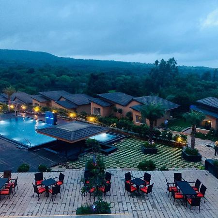 Regenta Resort Belagavi Eksteriør billede