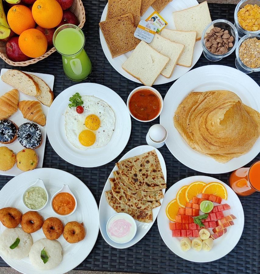 Regenta Resort Belagavi Eksteriør billede
