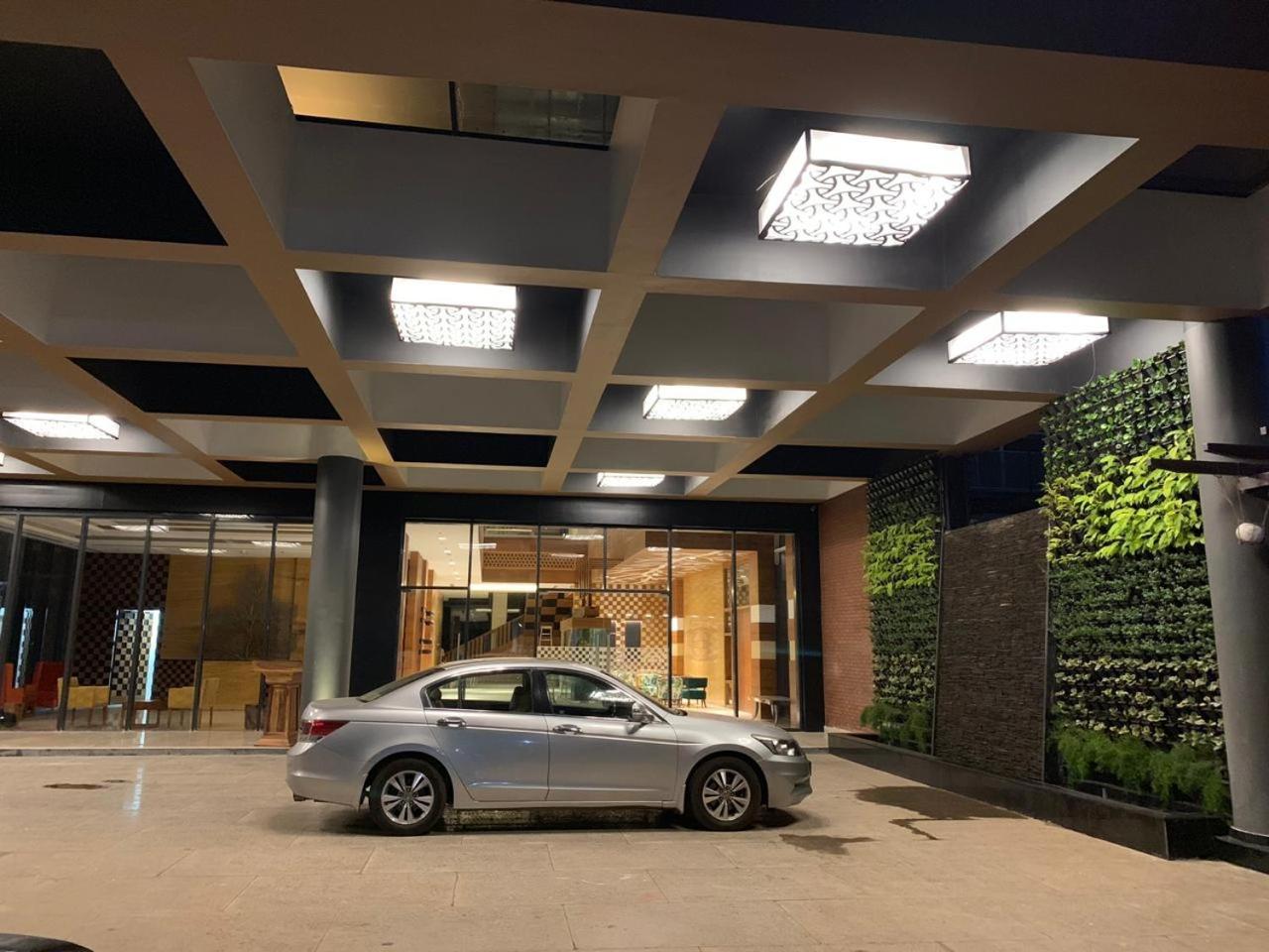Regenta Resort Belagavi Eksteriør billede