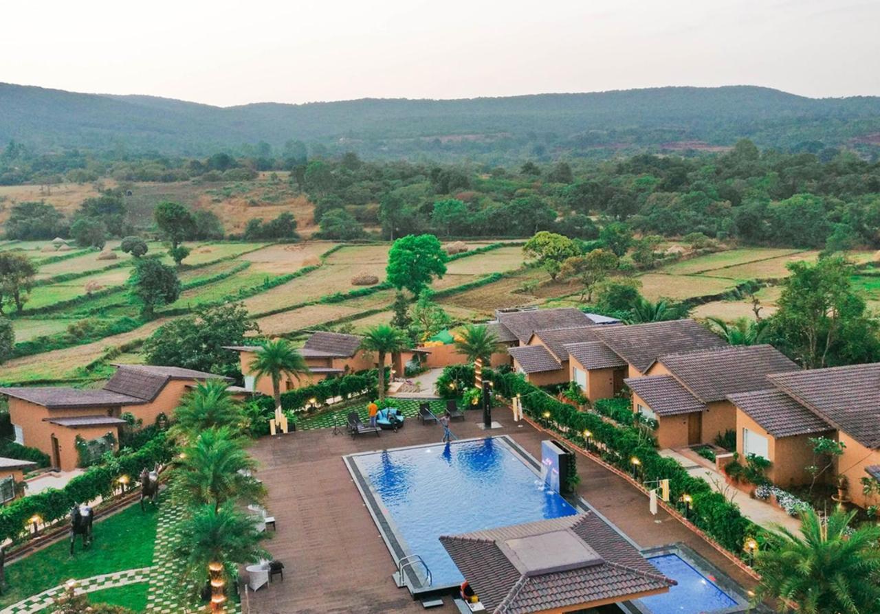 Regenta Resort Belagavi Eksteriør billede