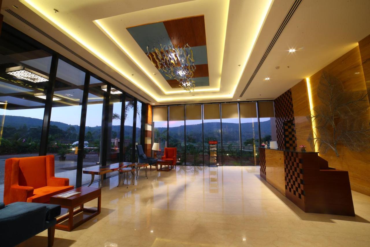 Regenta Resort Belagavi Eksteriør billede